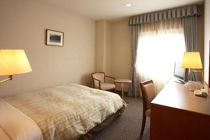 Jr-East Hotel Mets Tsudanuma Narashino Buitenkant foto