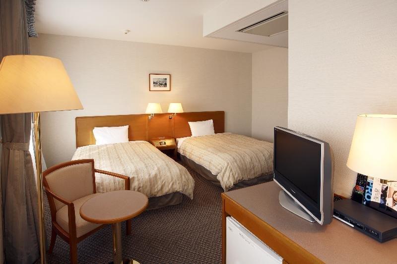 Jr-East Hotel Mets Tsudanuma Narashino Buitenkant foto